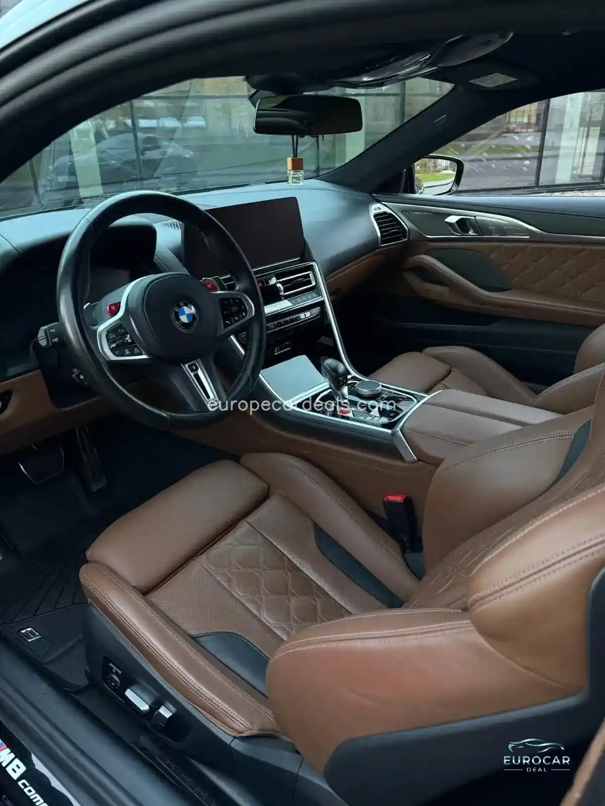 BMW M8