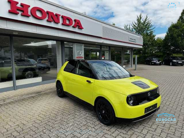 Honda e