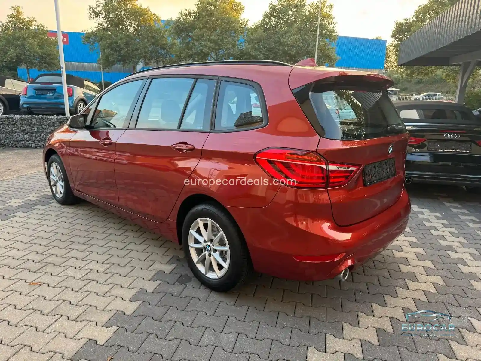 BMW 216