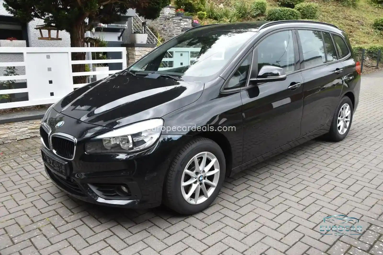 BMW 216
