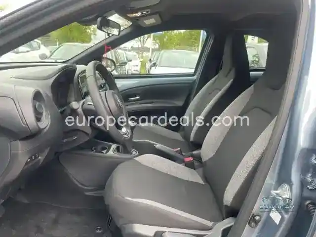 Toyota Aygo (X)
