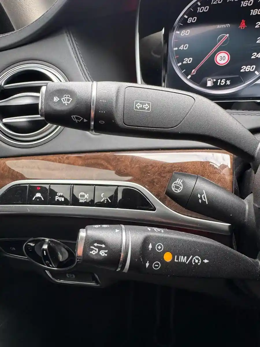 Mercedes-Benz S 600