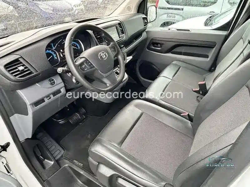 Toyota Proace (Verso)