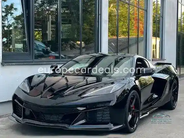 Corvette C8