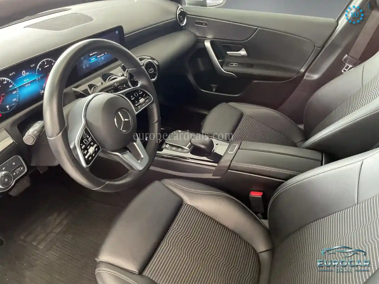 Mercedes-Benz A 220