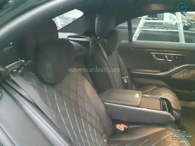 Mercedes-Benz S 400