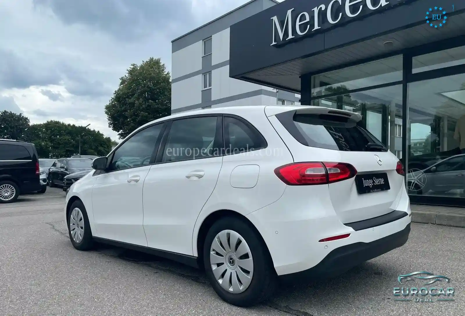 Mercedes-Benz B 180