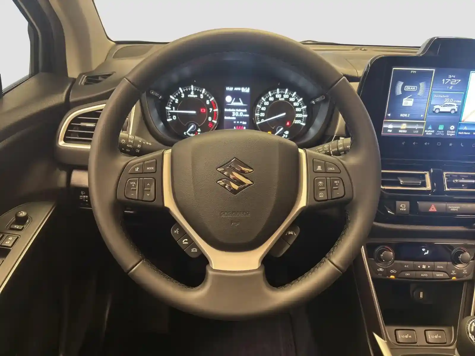 Suzuki (SX4) S-Cross