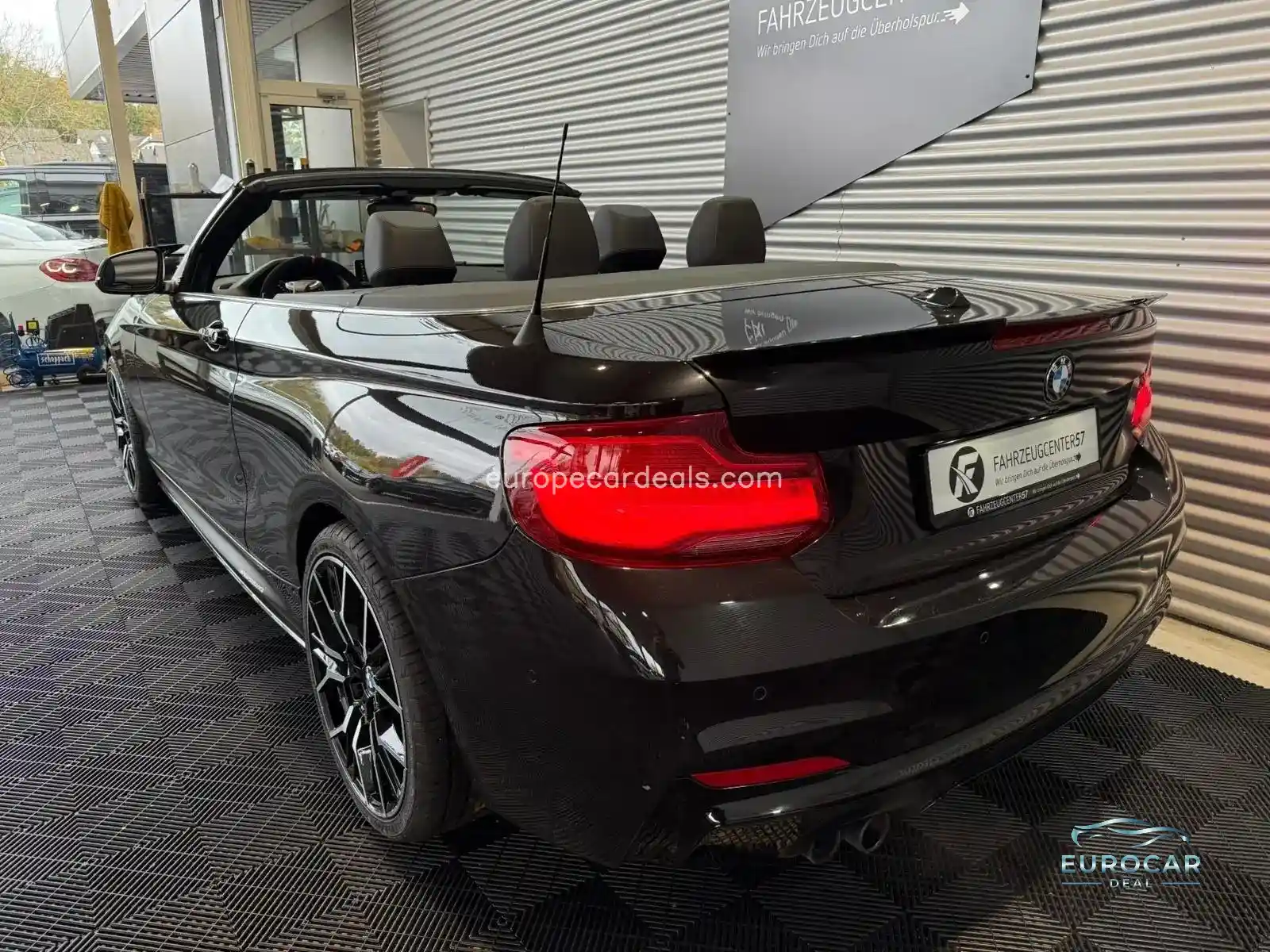 BMW 230
