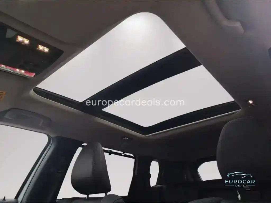 Mitsubishi Plug-in Hybrid Outlander