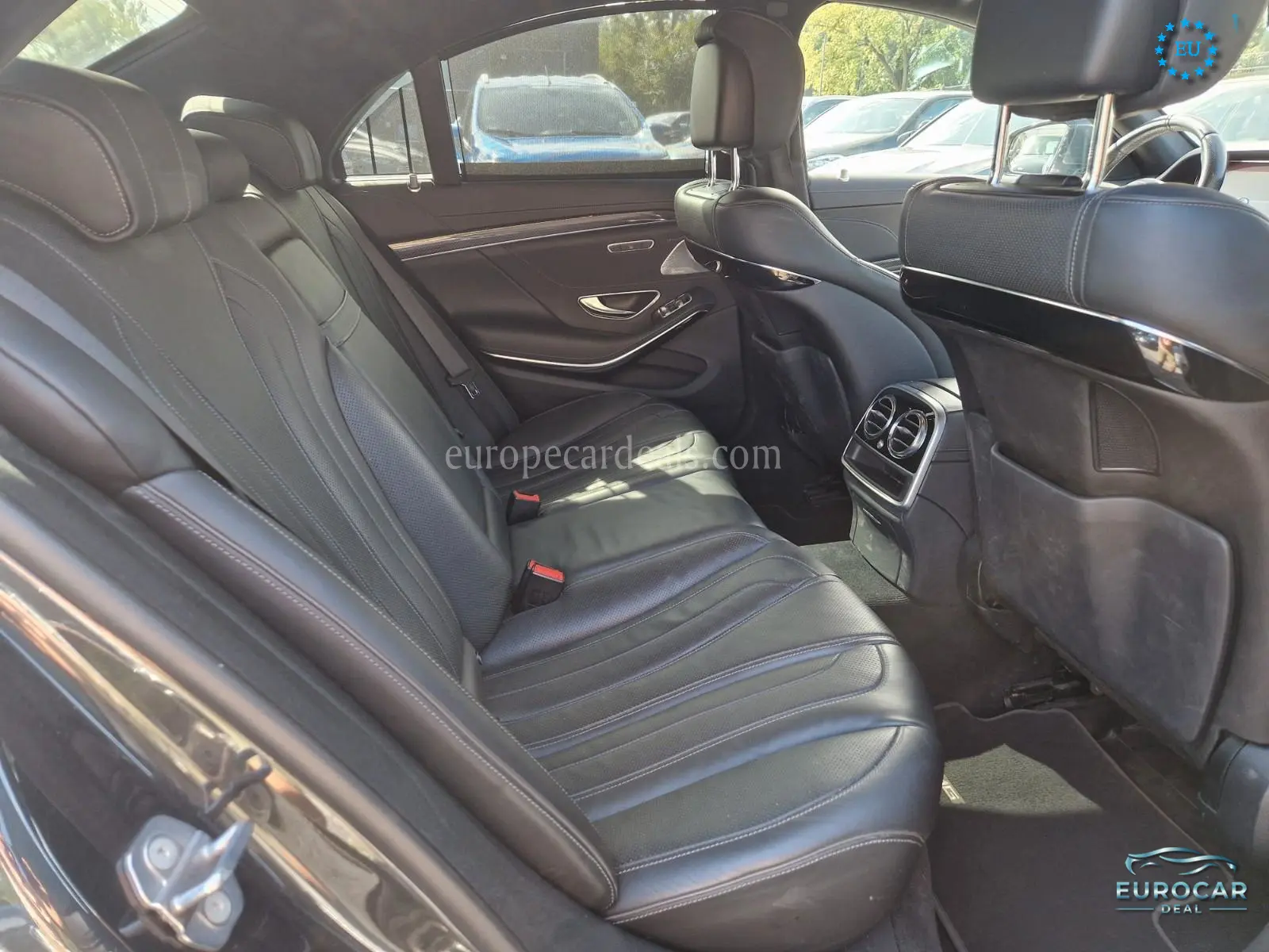 Mercedes-Benz S 560