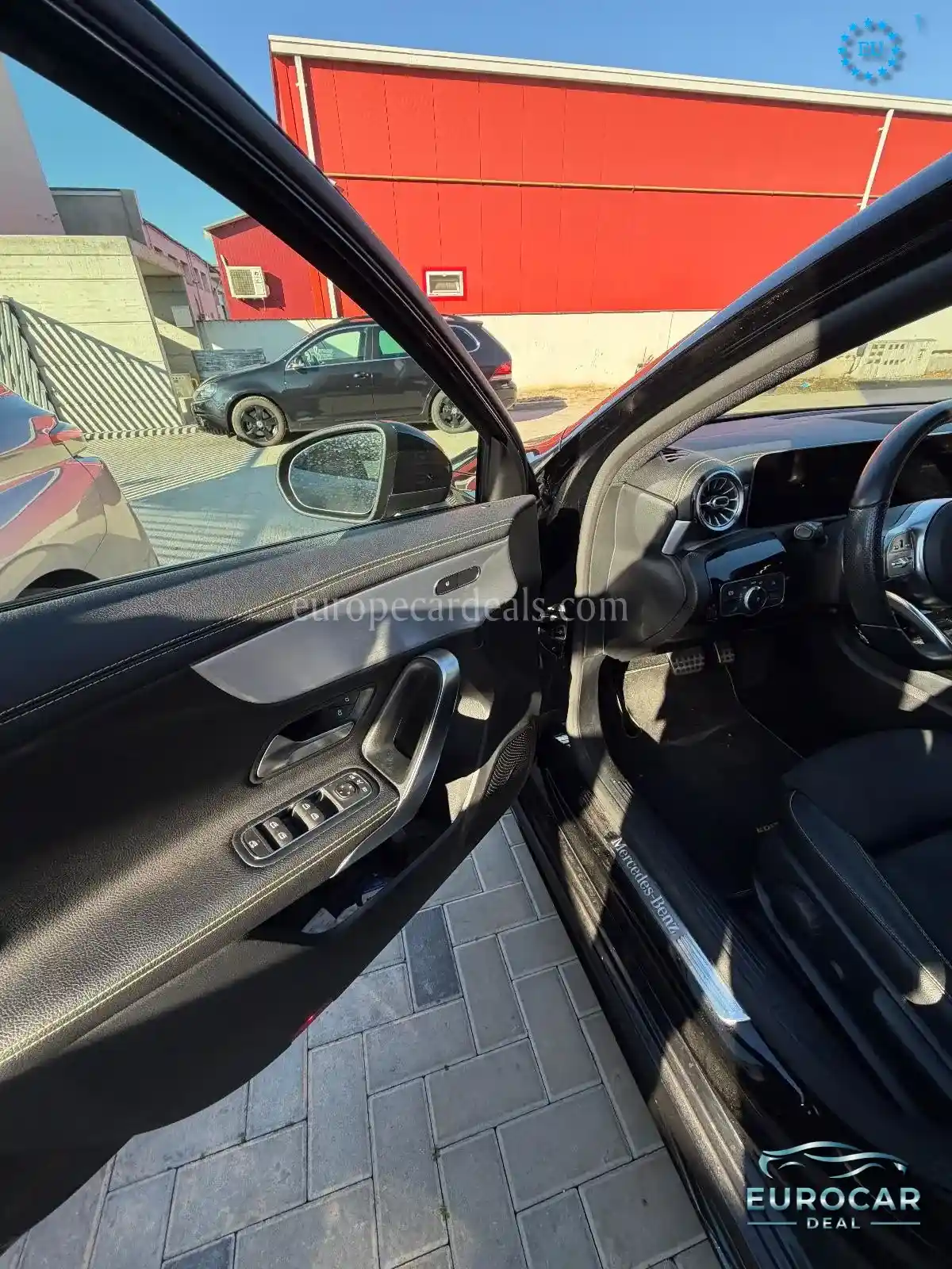 Mercedes-Benz A 220