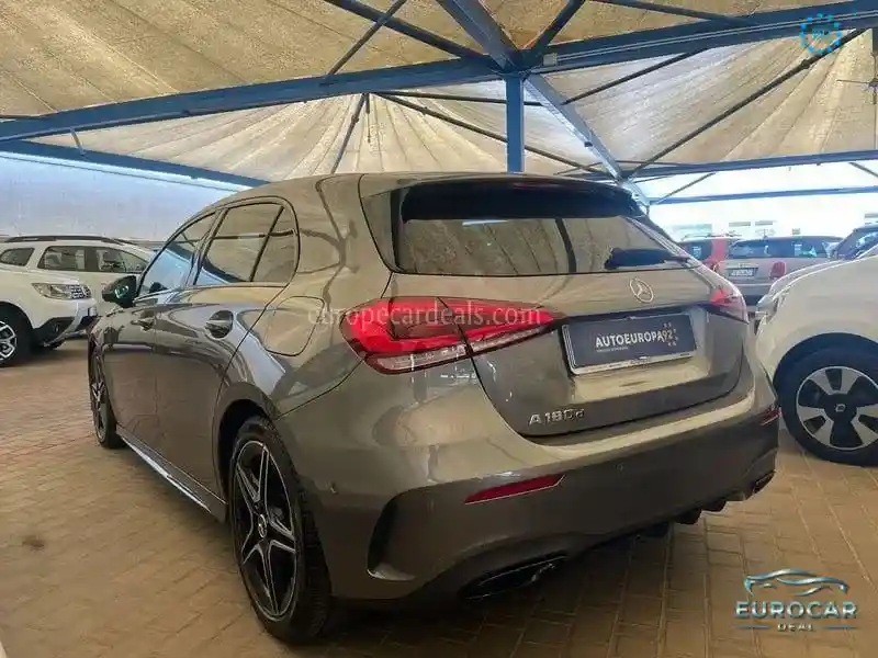 Mercedes-Benz A 180