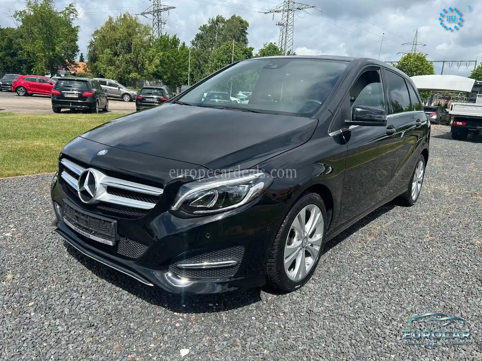 Mercedes-Benz B 180