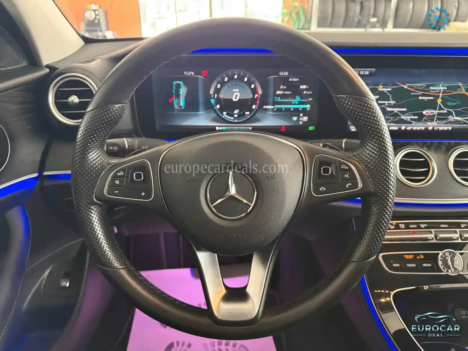 Mercedes-Benz E 200