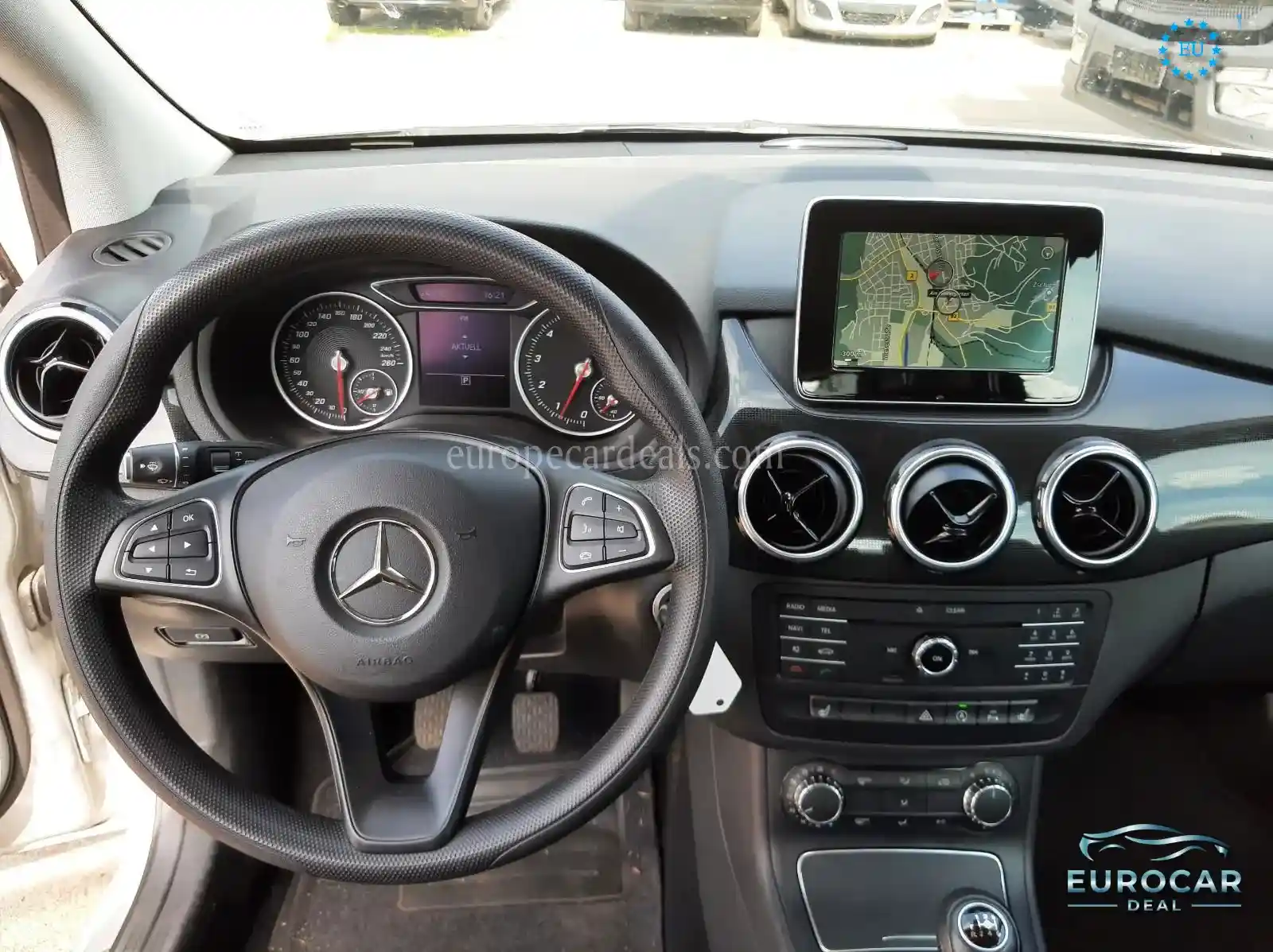 Mercedes-Benz B 180