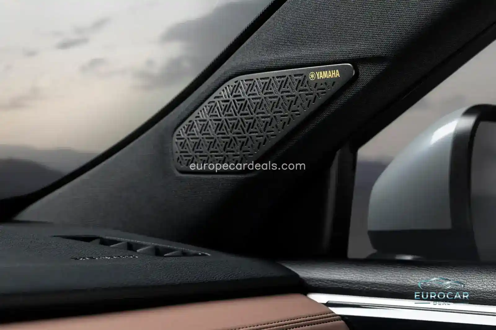 Mitsubishi Plug-in Hybrid Outlander