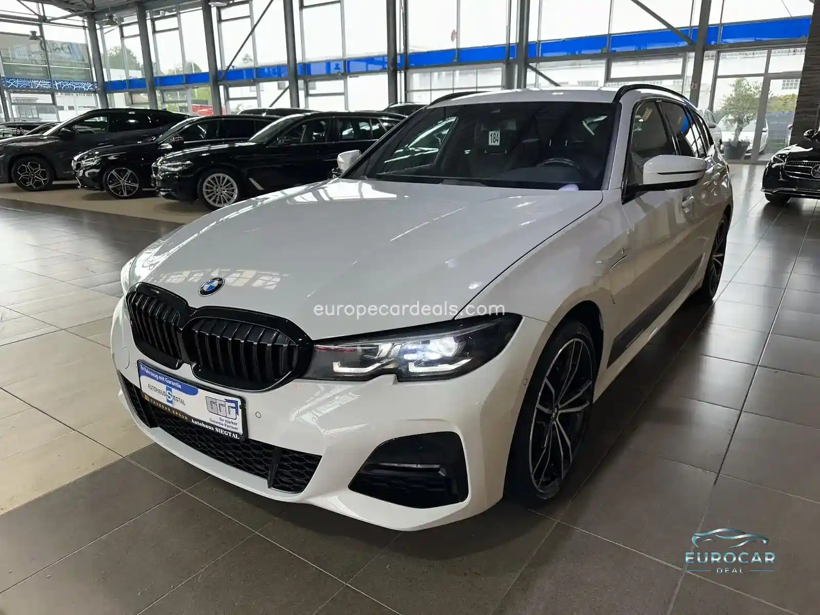 BMW 330