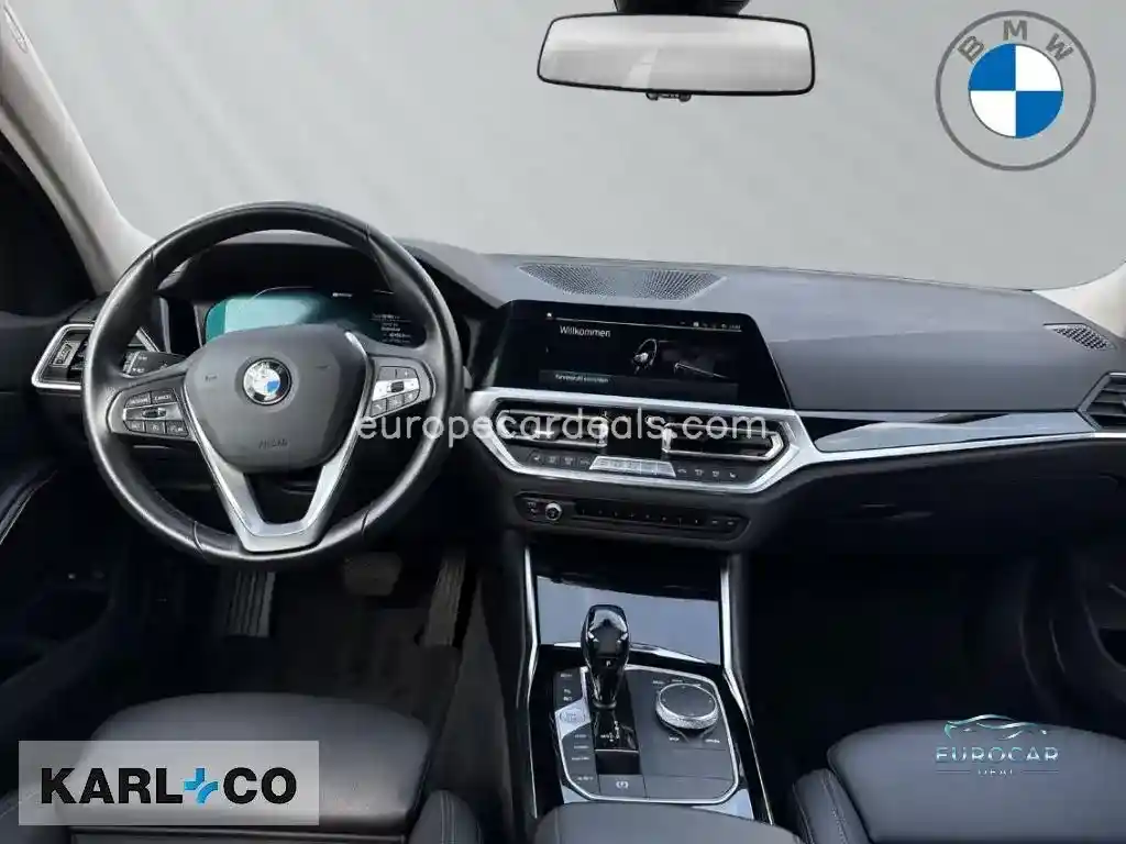 BMW 330