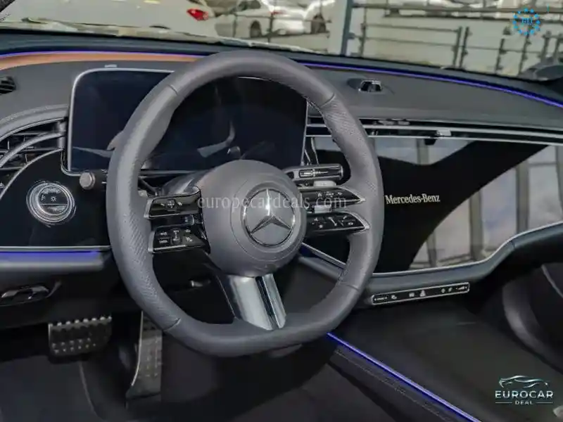 Mercedes-Benz E 200