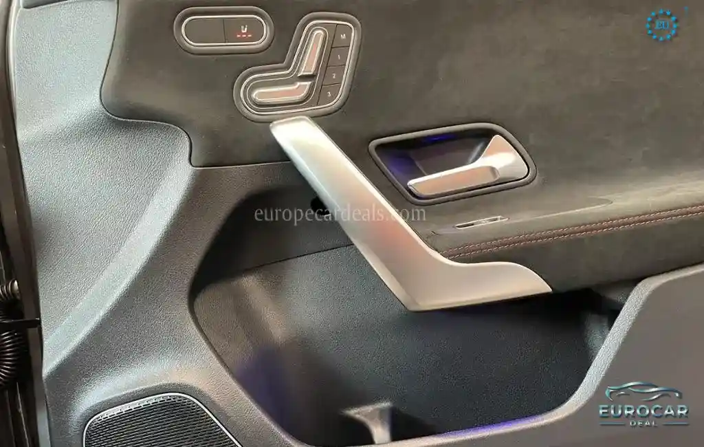 Mercedes-Benz A 35 AMG