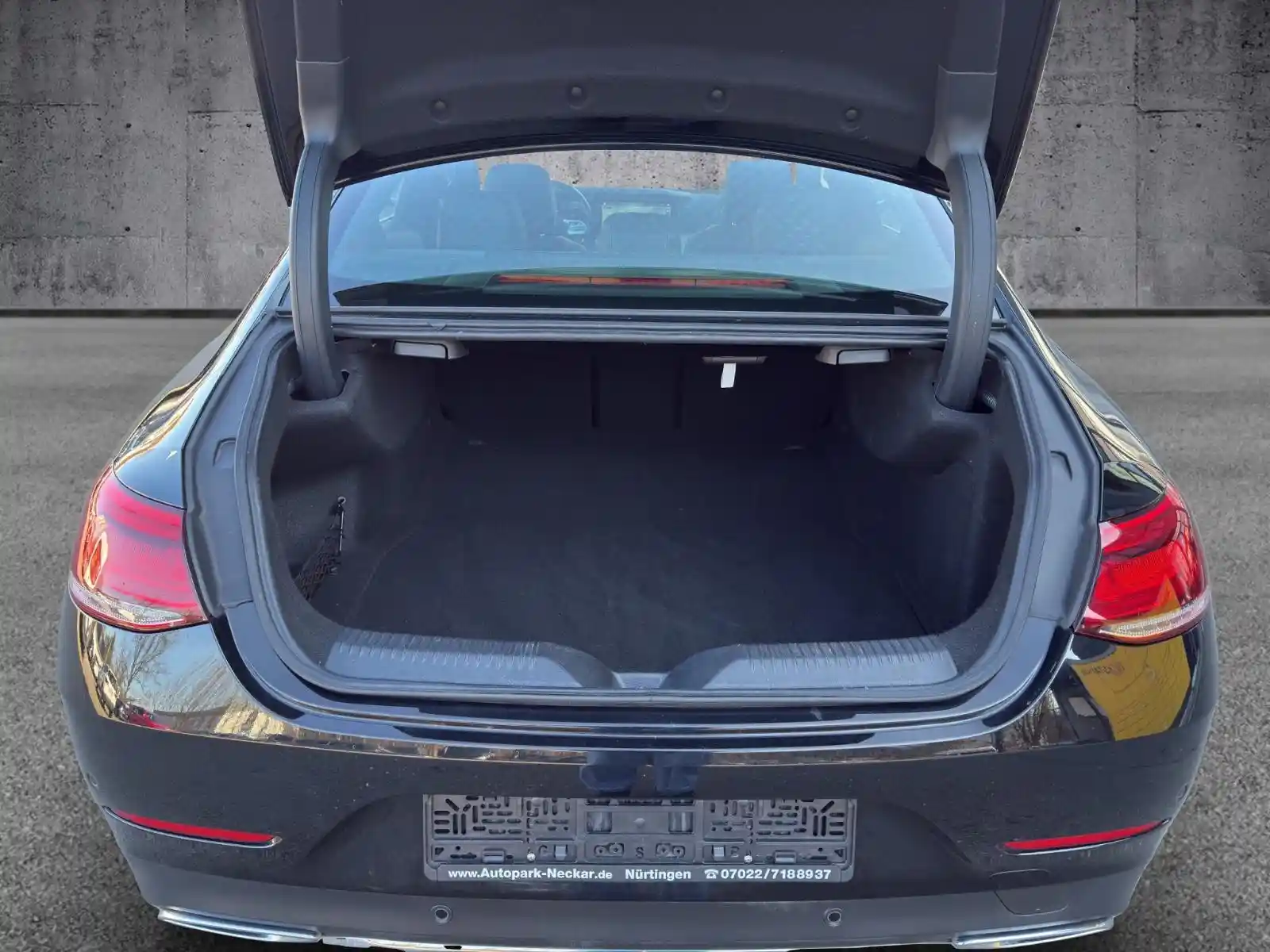 Mercedes-Benz CLS 220