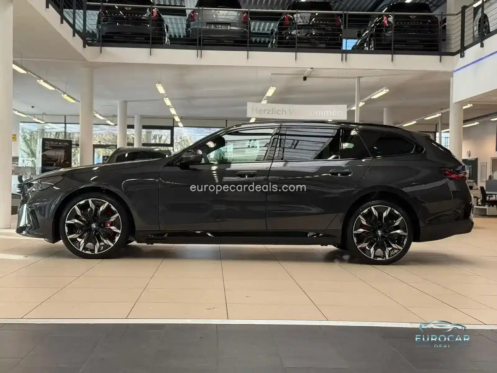 BMW i5