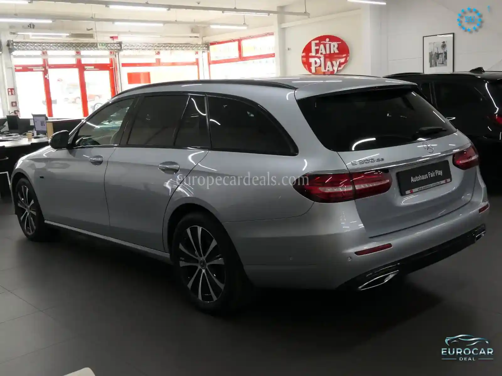 Mercedes-Benz E 300
