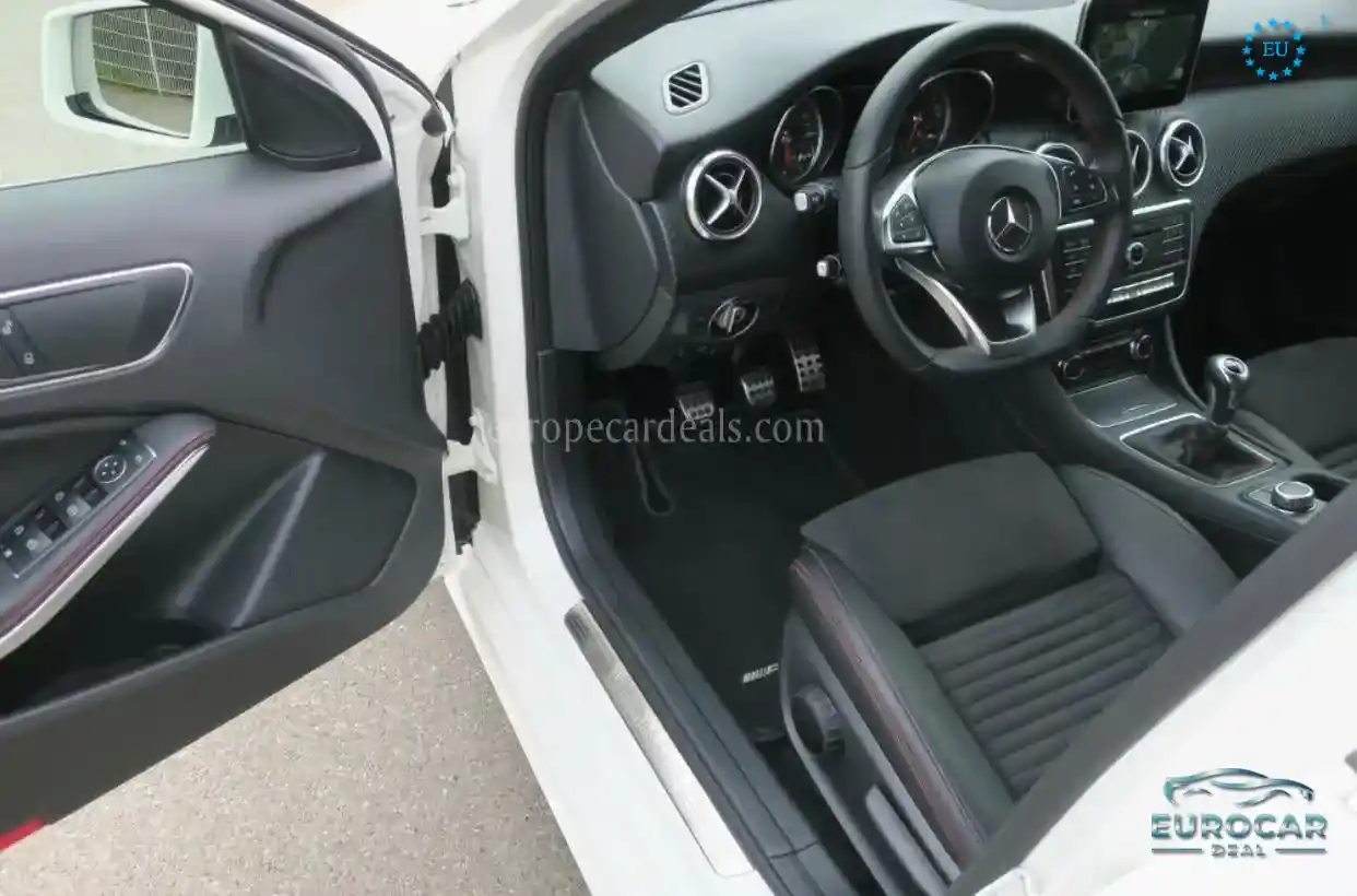 Mercedes-Benz A 180