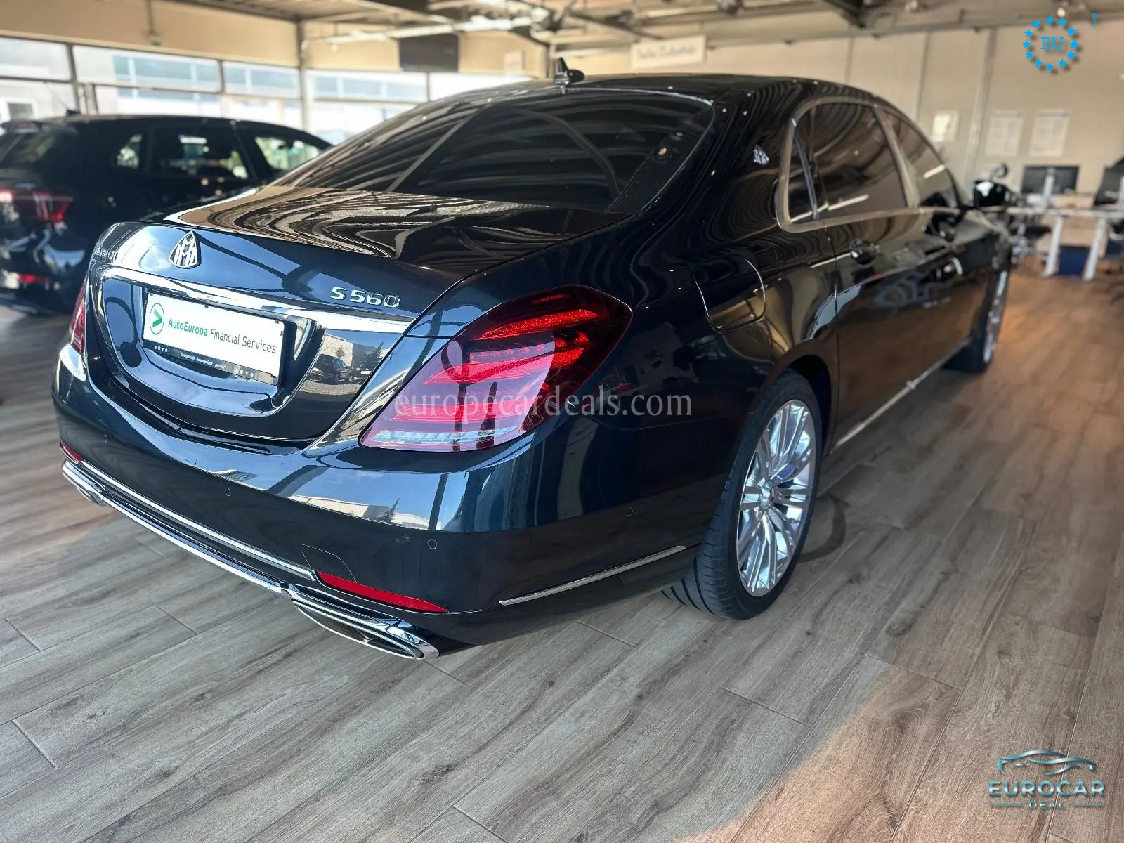 Mercedes-Benz S 560