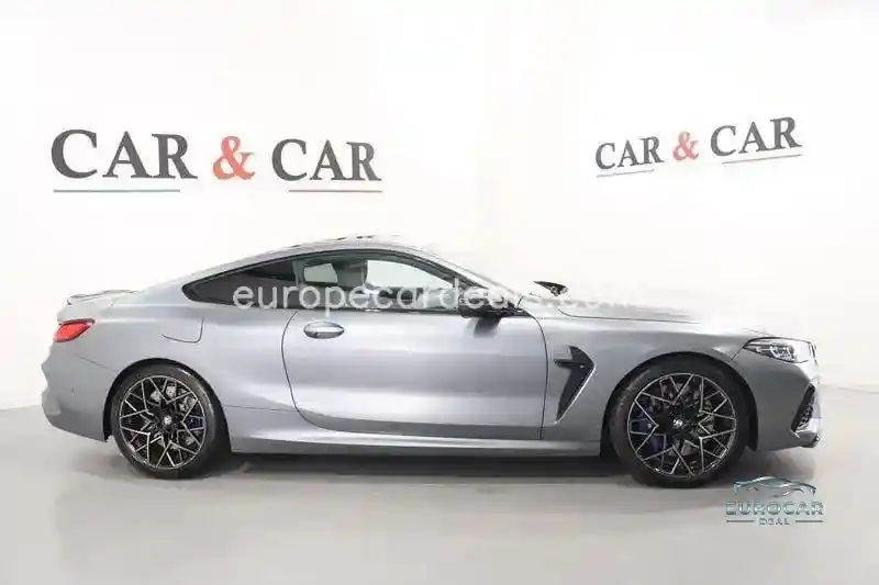 BMW M8