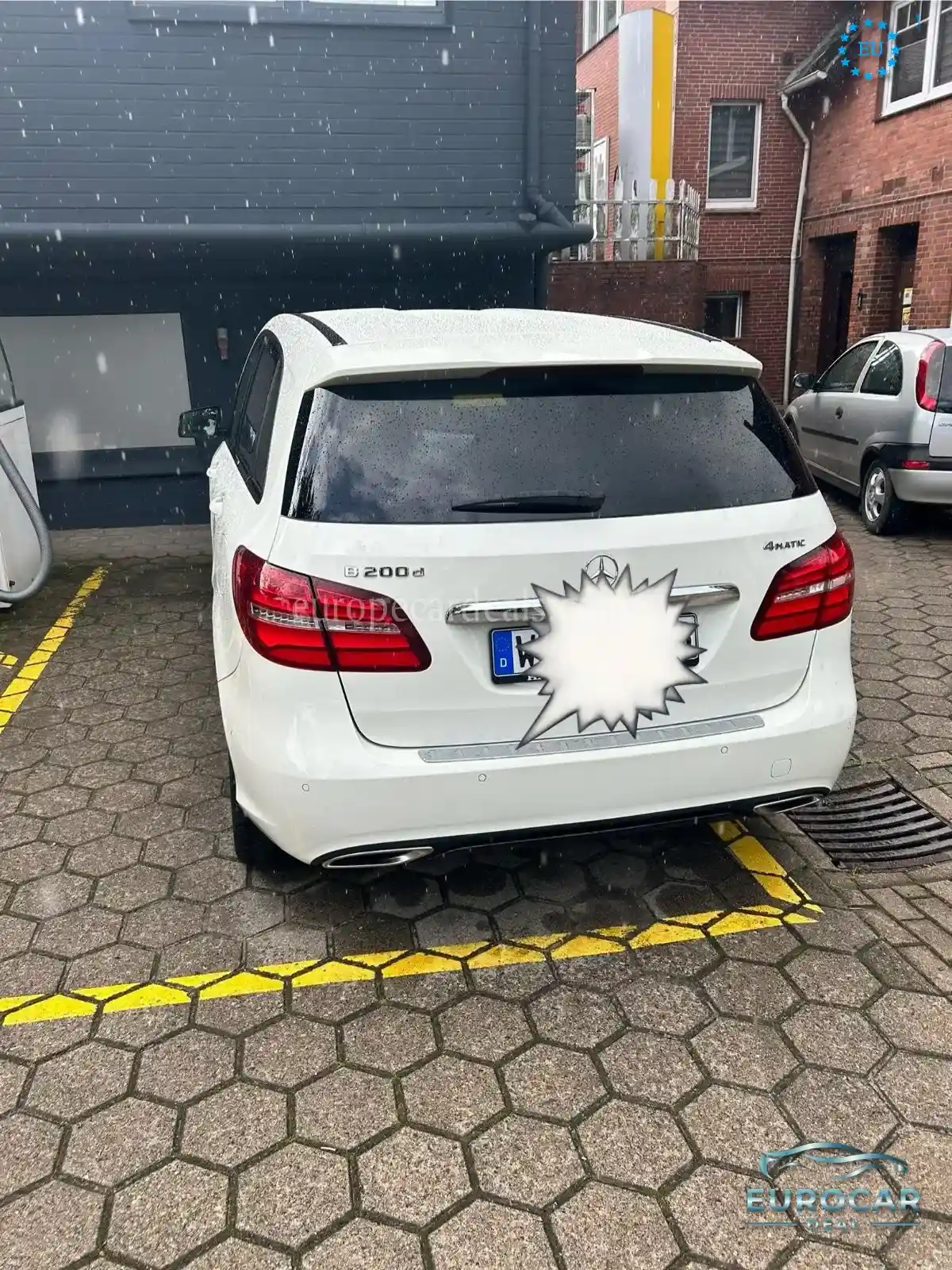 Mercedes-Benz B 200