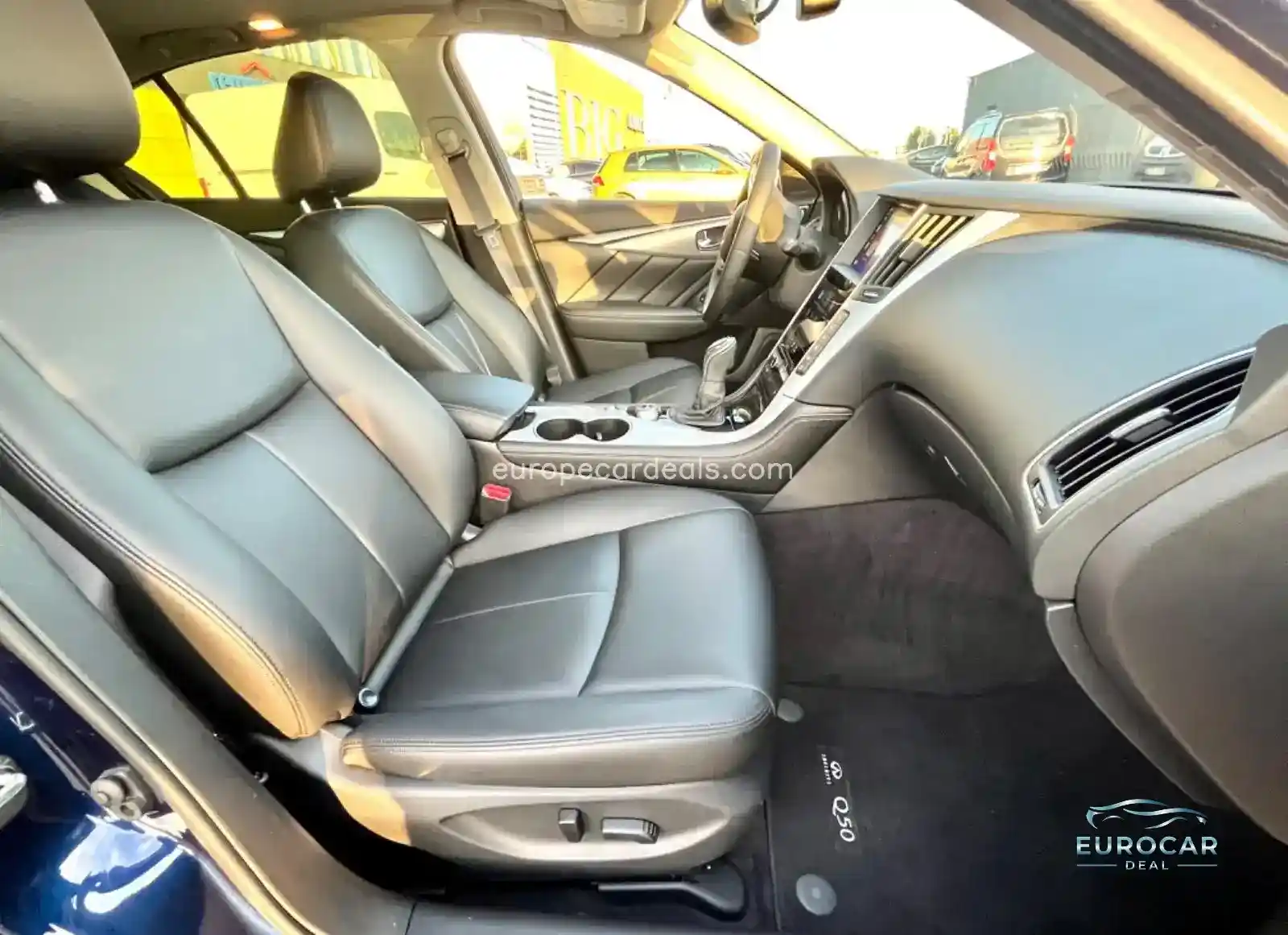 Infiniti Q50