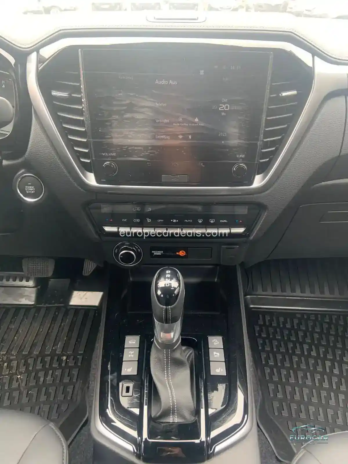 Double Cab 4WD LSE Facelift Modell 24/25
