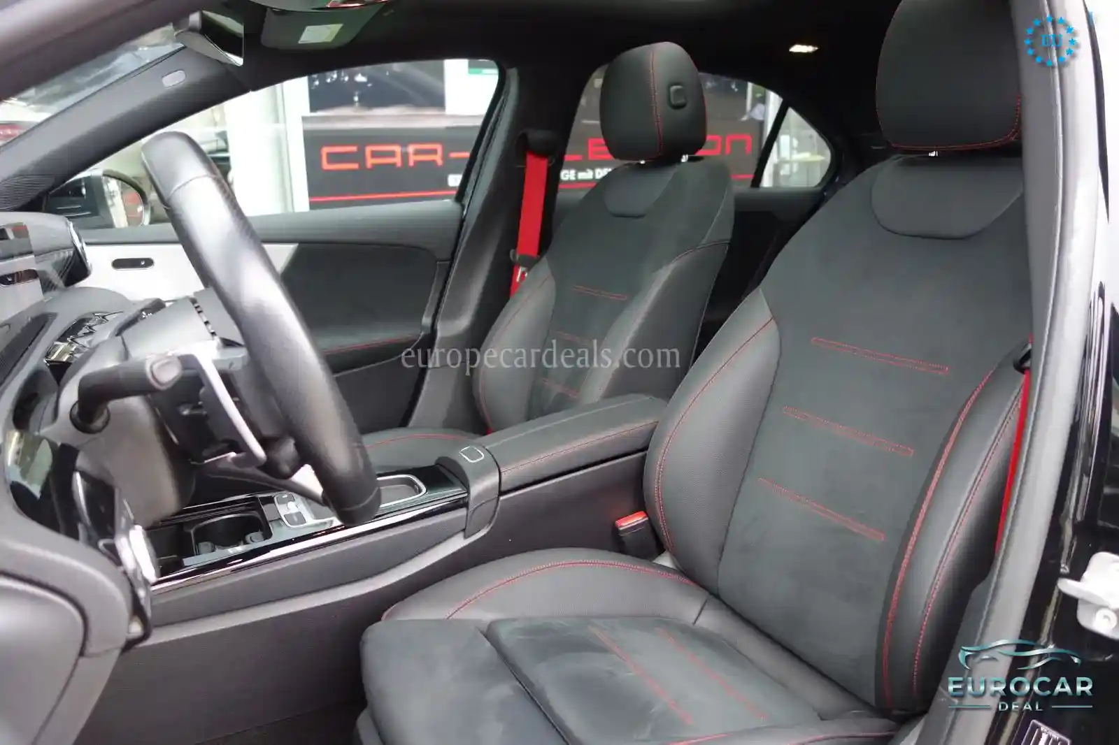 Mercedes-Benz A 35 AMG