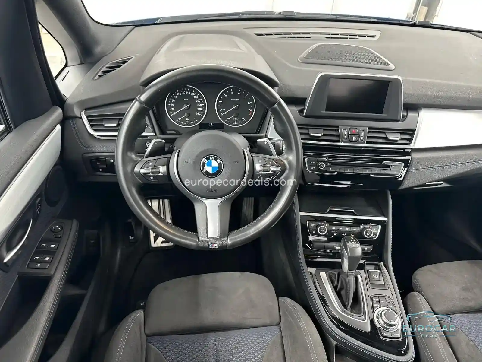 BMW 220