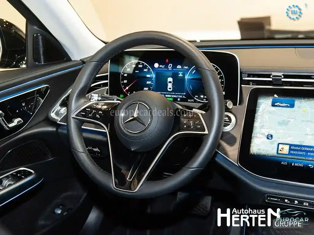 Mercedes-Benz E 300