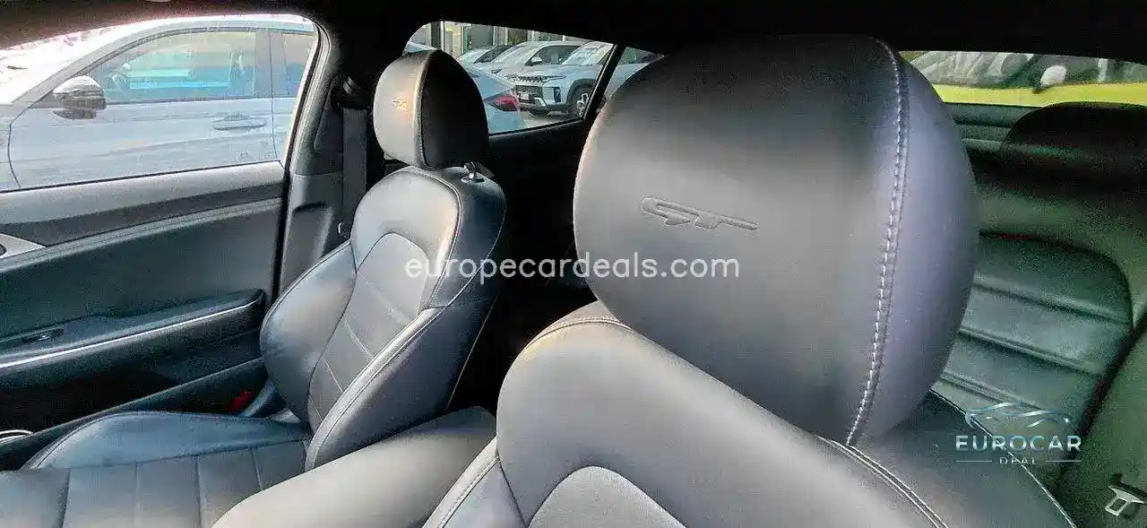 Kia Stinger