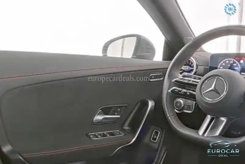 Mercedes-Benz CLA 200 Shooting Brake