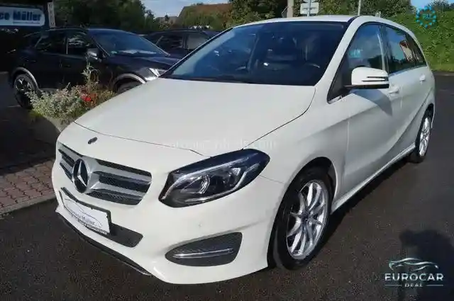 Mercedes-Benz B 200