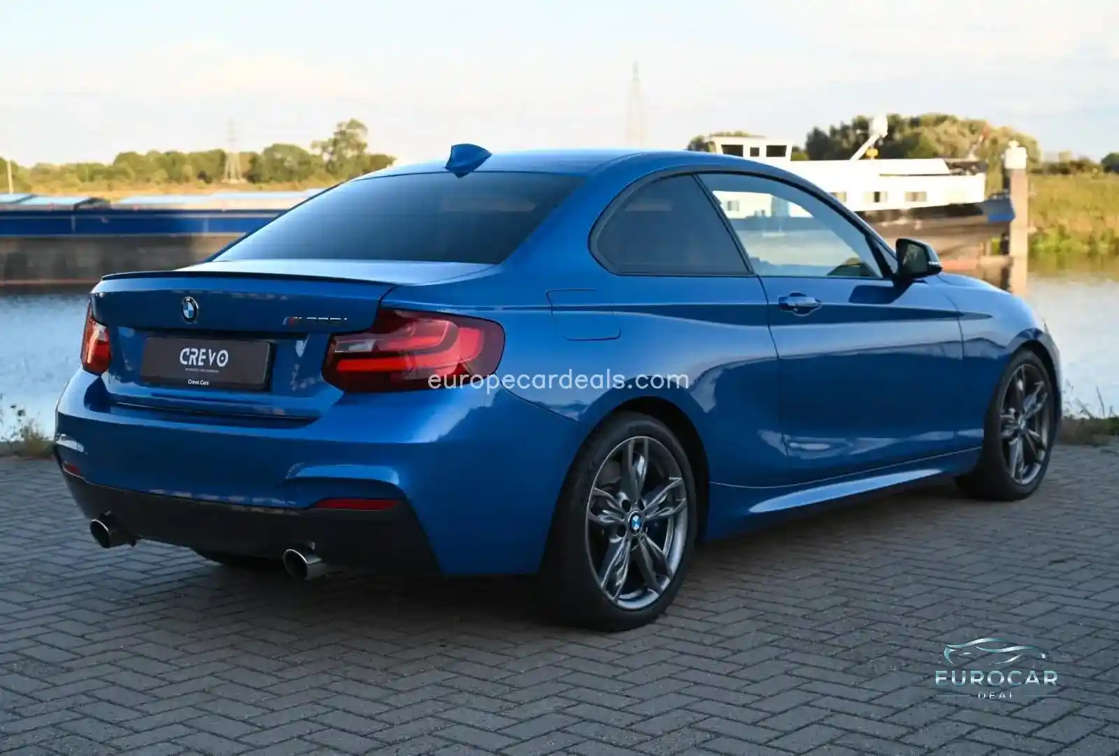 BMW M235