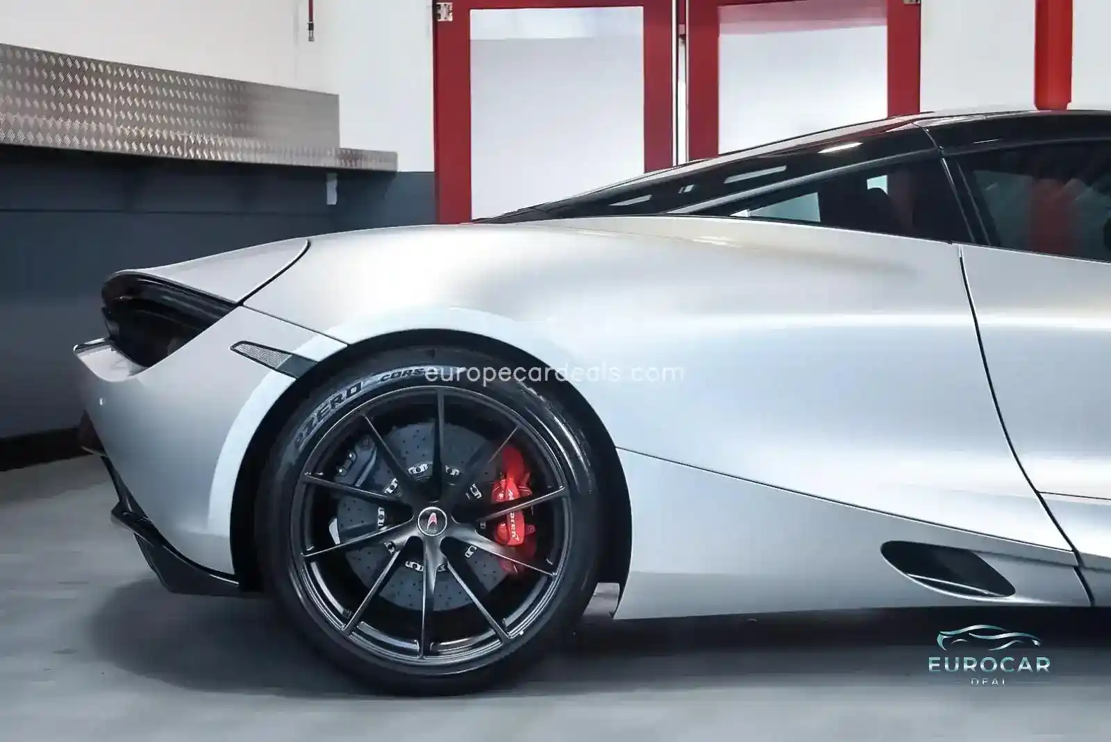 McLaren 720S