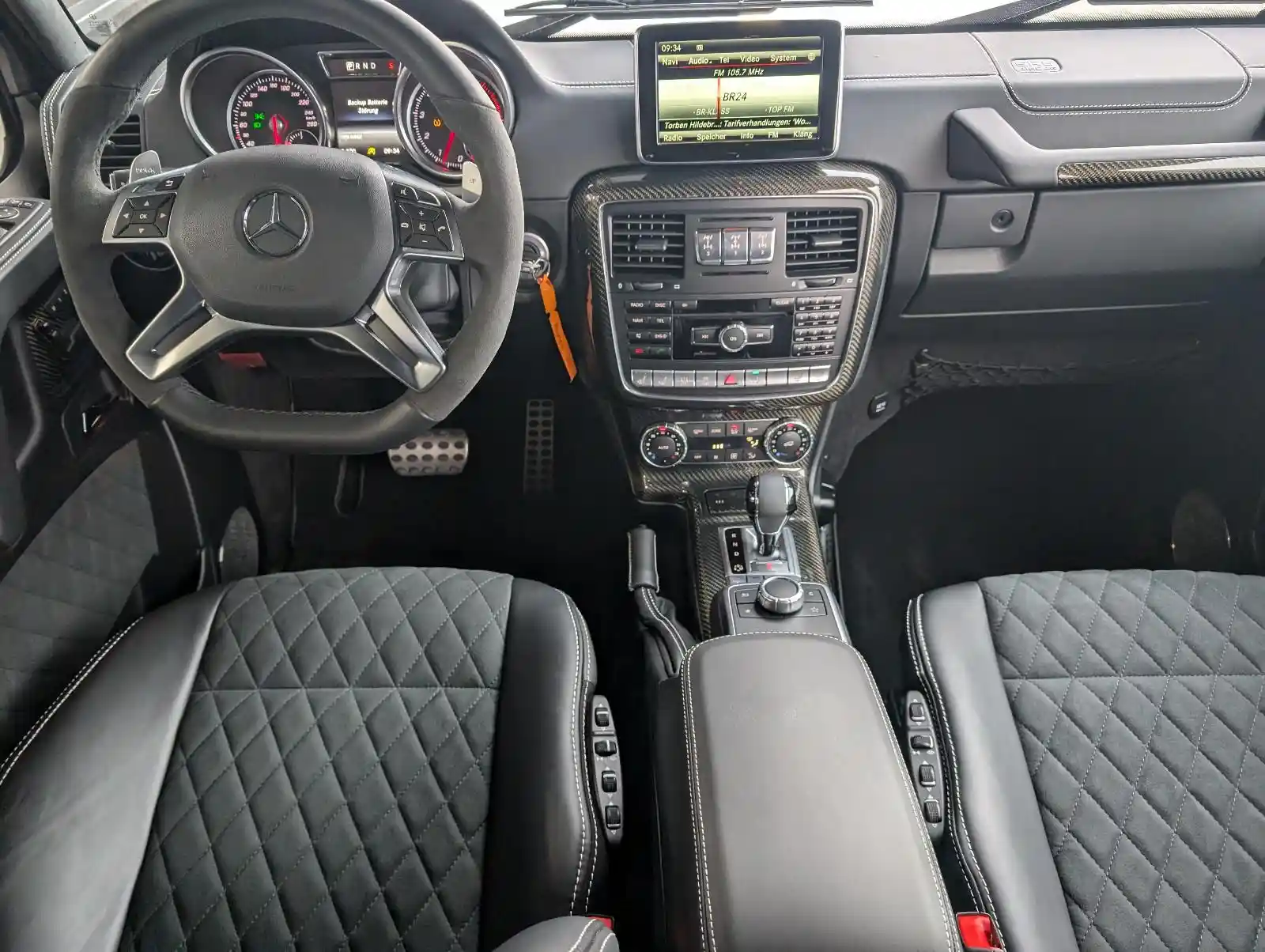Mercedes-Benz G 500