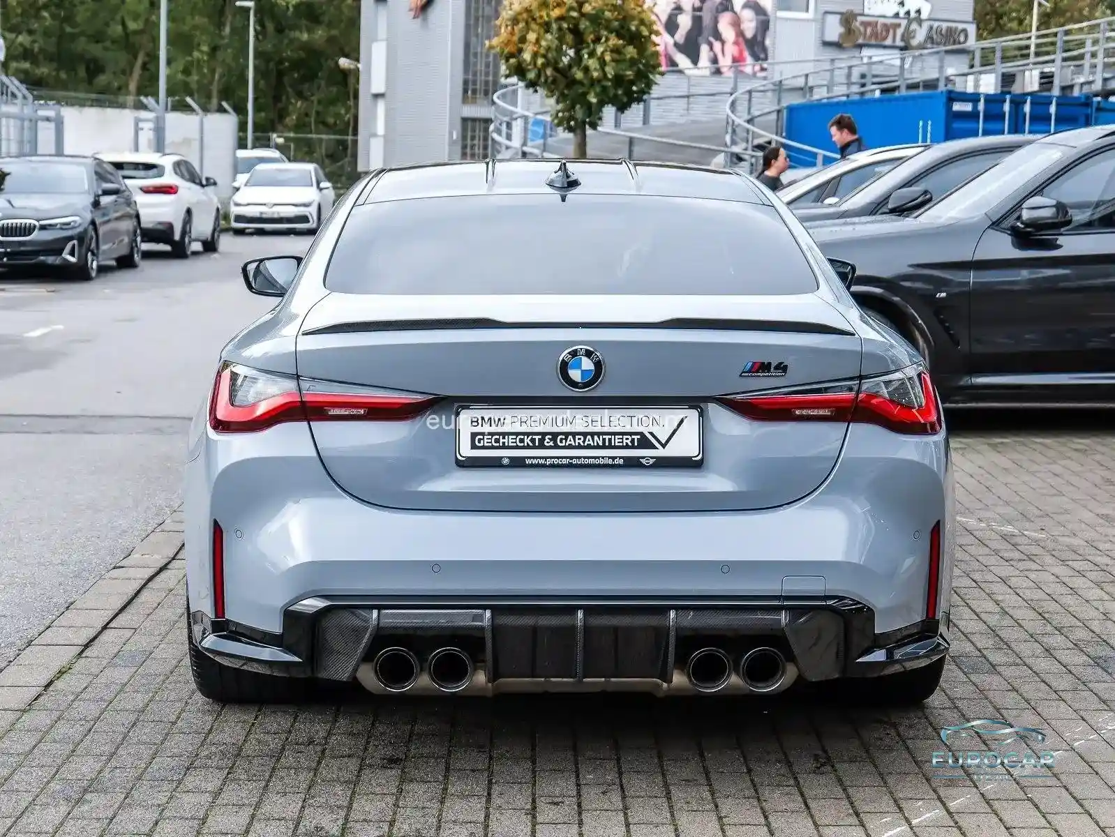 BMW M4