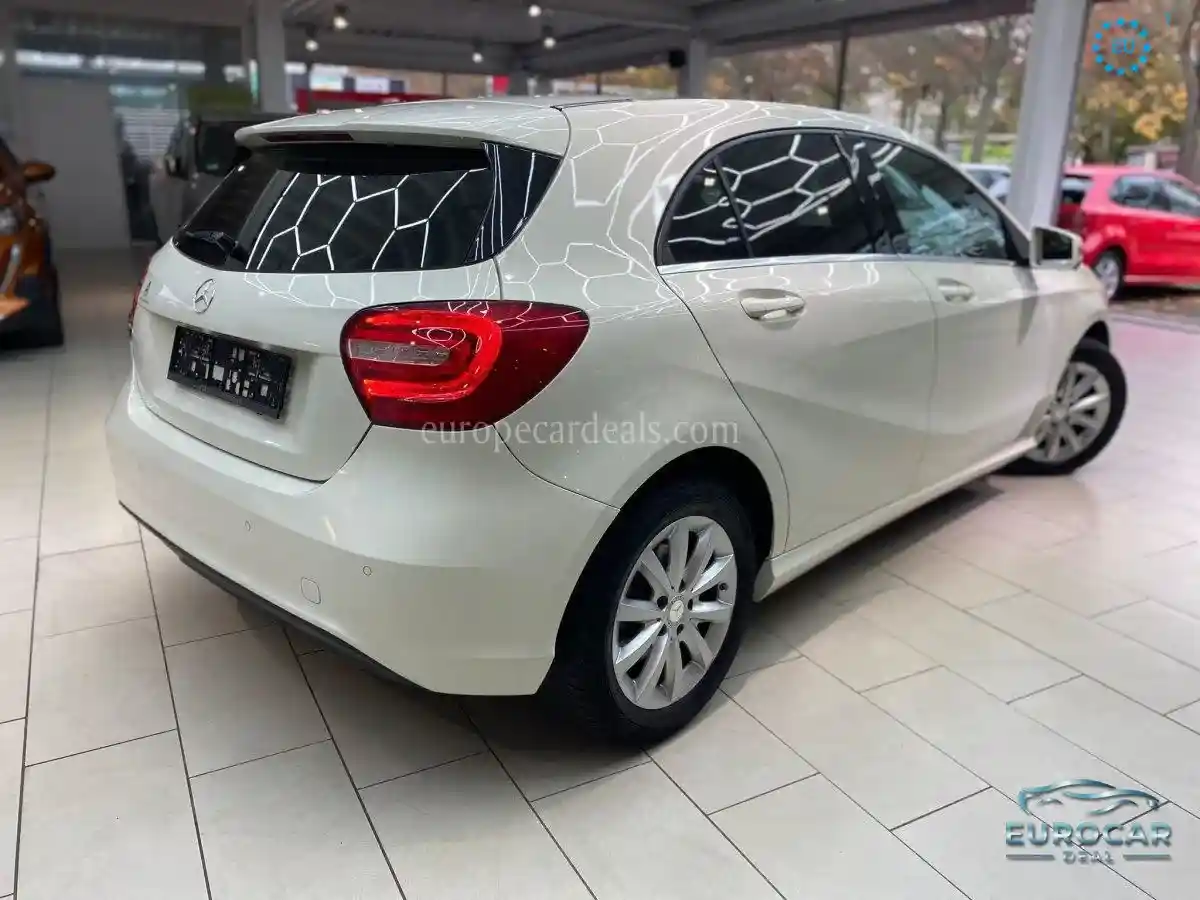 Mercedes-Benz A 180