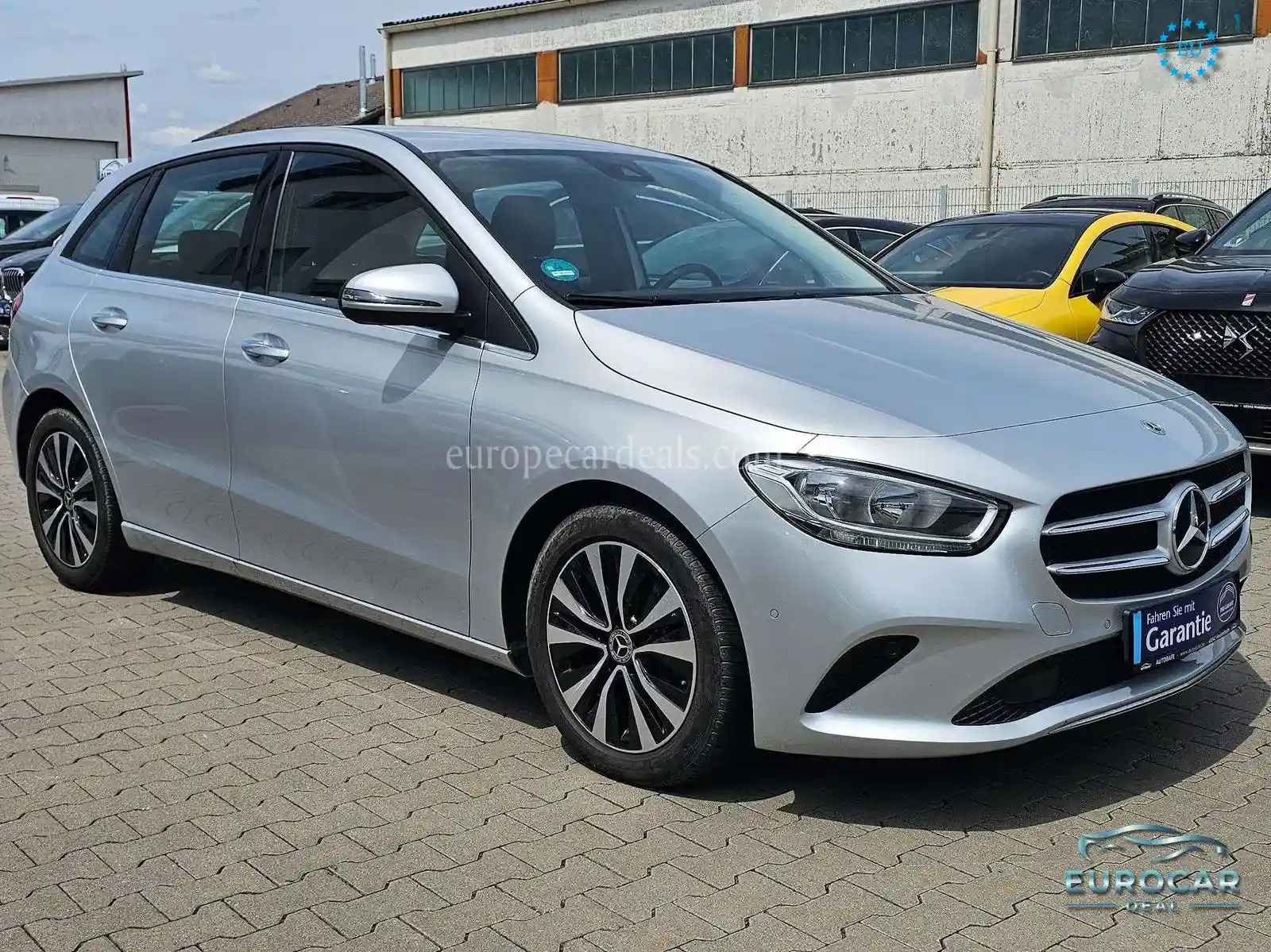 Mercedes-Benz B 180