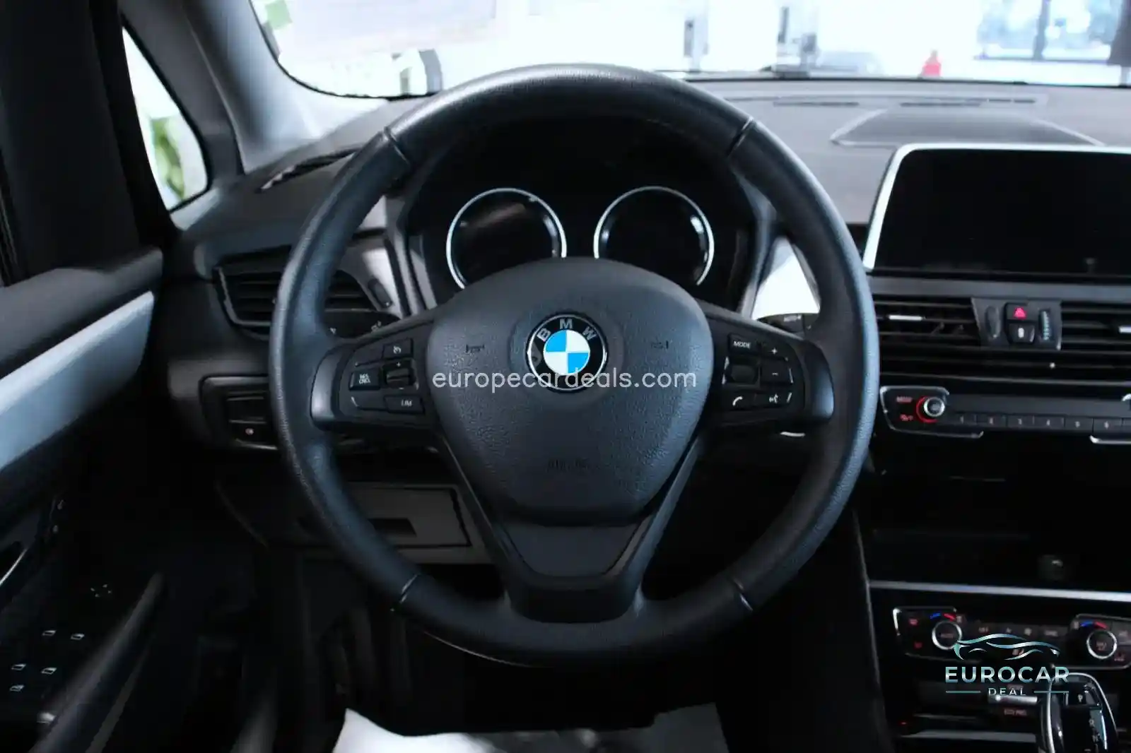 BMW 218