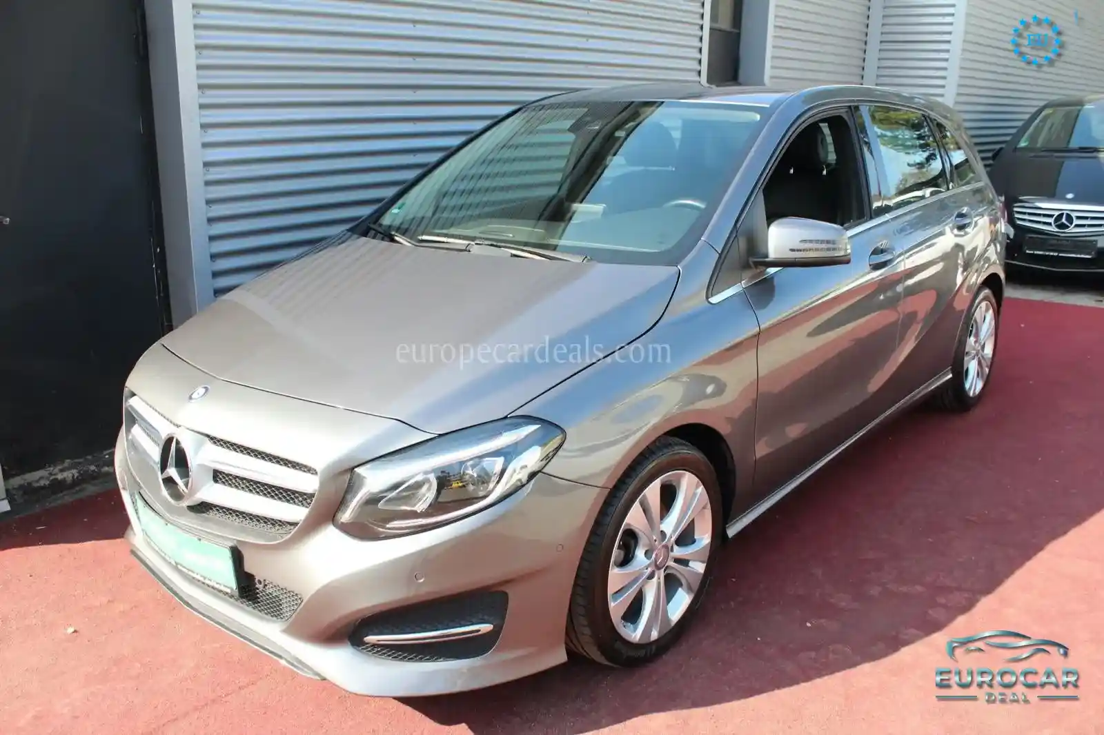 Mercedes-Benz B 200