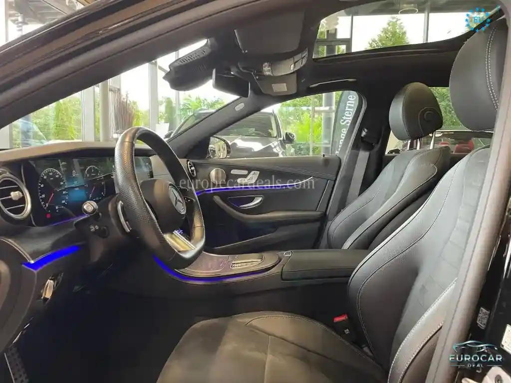 Mercedes-Benz E 220
