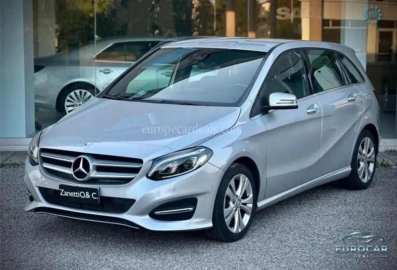 Mercedes-Benz B 180
